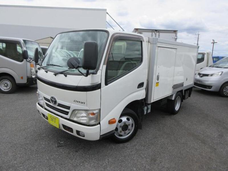 TOYOTA DYNA TRUCK