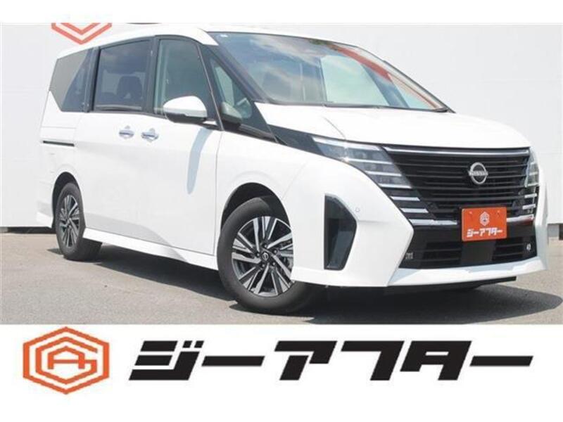 NISSAN SERENA