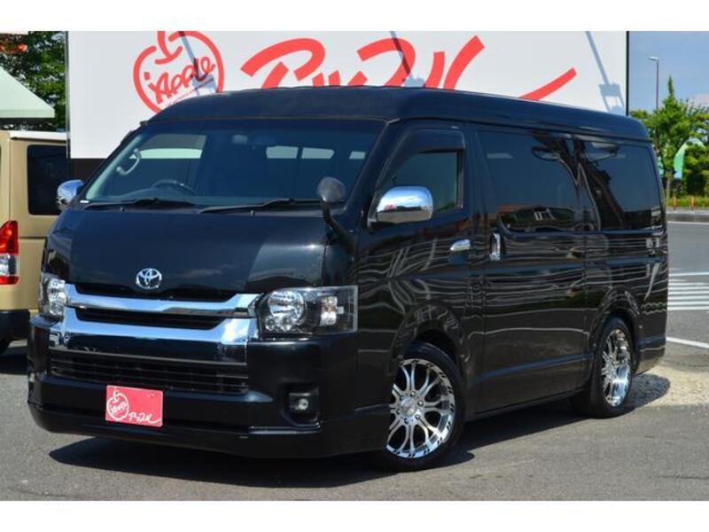 TOYOTA HIACE WAGON