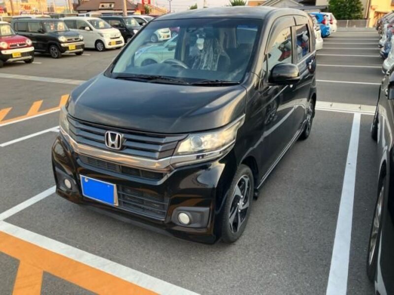 HONDA N-WGN CUSTOM