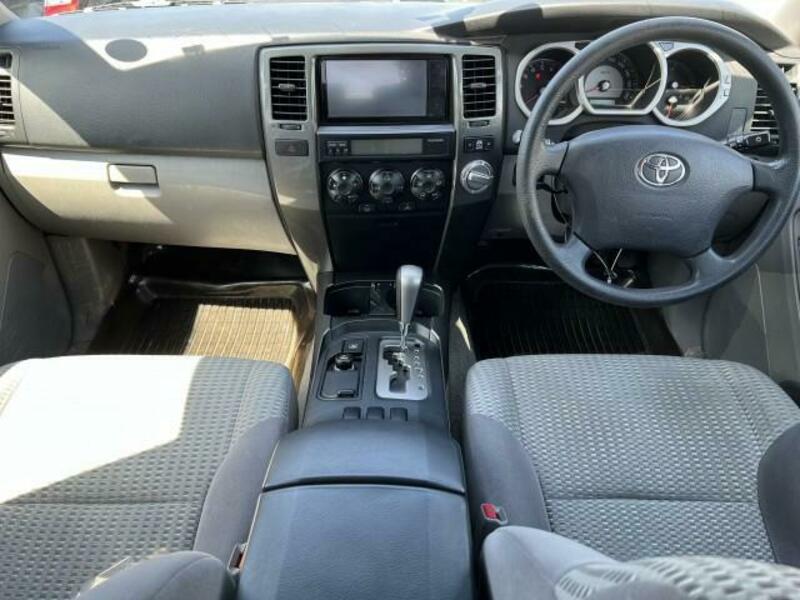 HILUX SURF