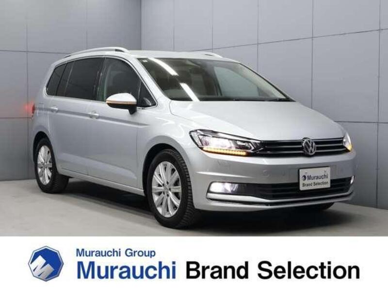 VOLKSWAGEN GOLF TOURAN