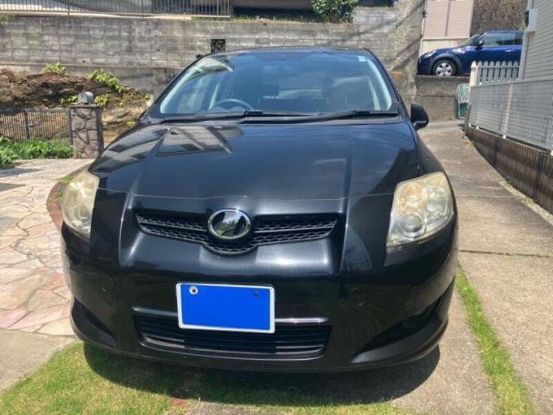 TOYOTA AURIS