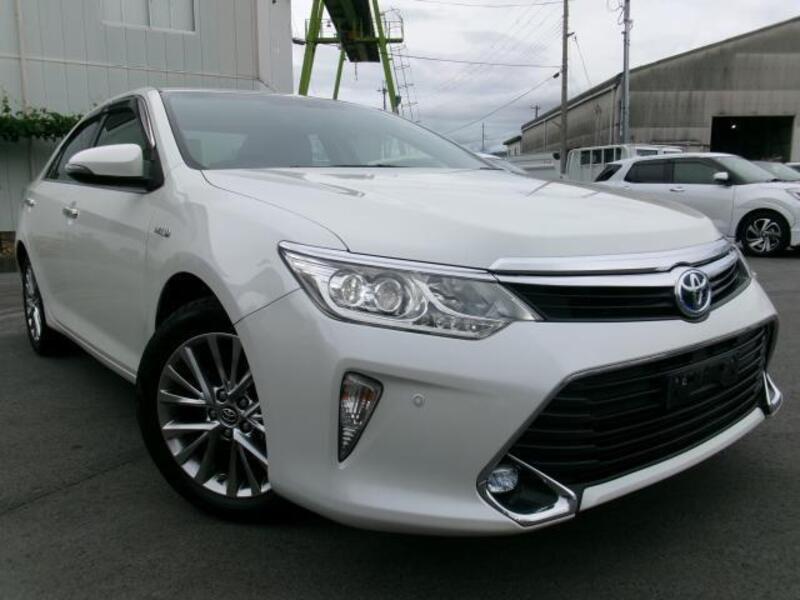 TOYOTA CAMRY