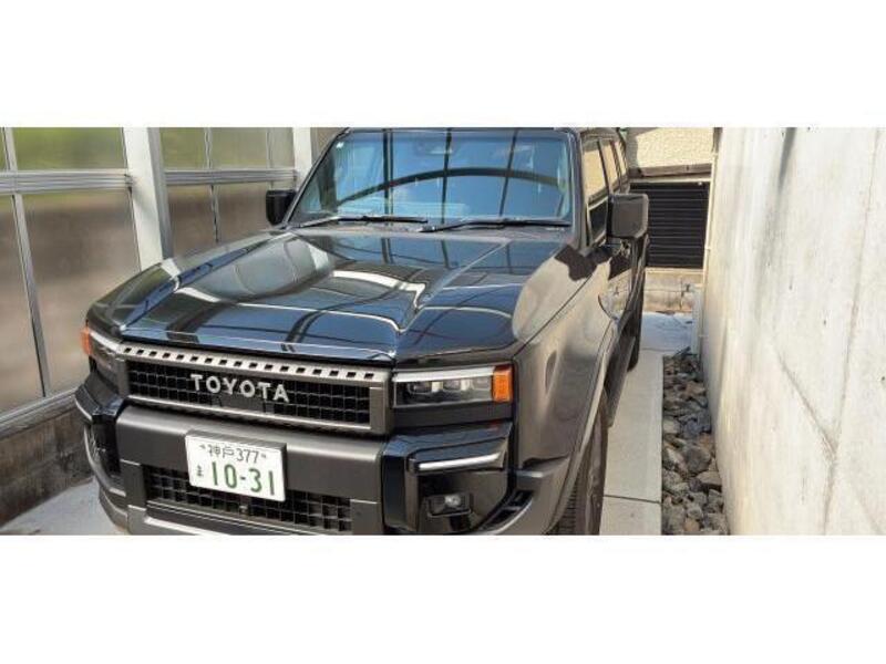 TOYOTA LAND CRUISER 250