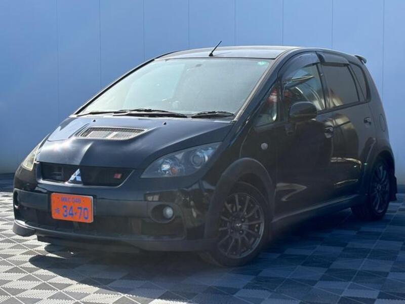 MITSUBISHI COLT