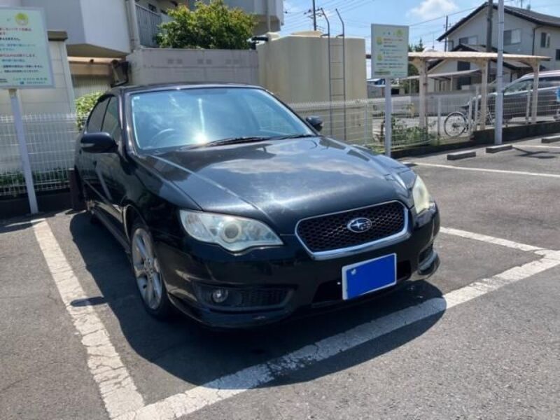 SUBARU LEGACY B4
