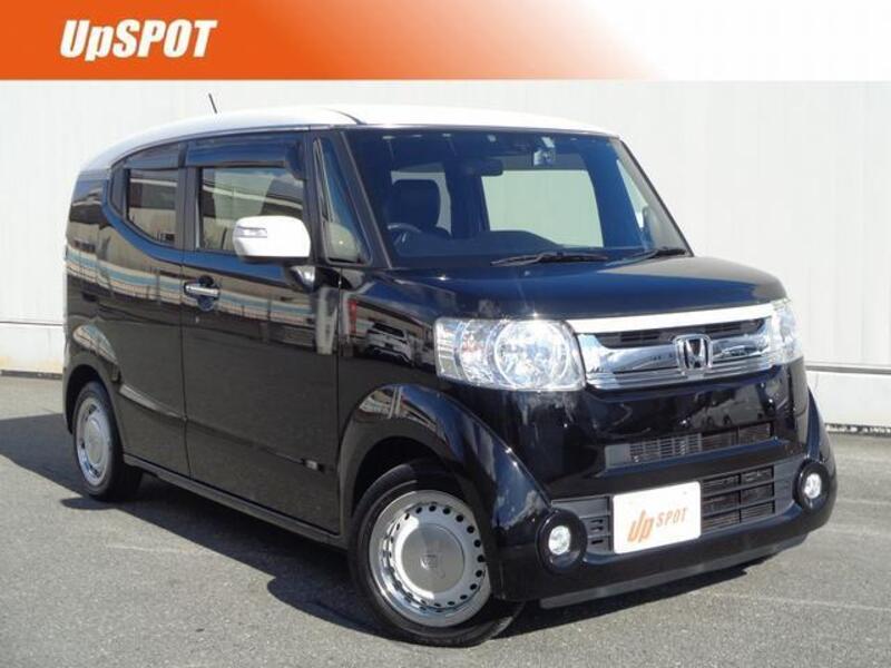 HONDA N BOX SLASH