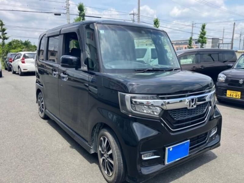 HONDA N BOX CUSTOM