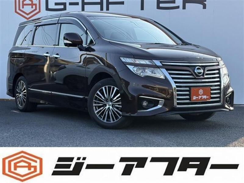 NISSAN ELGRAND