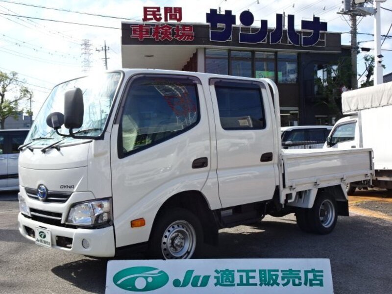 TOYOTA DYNA