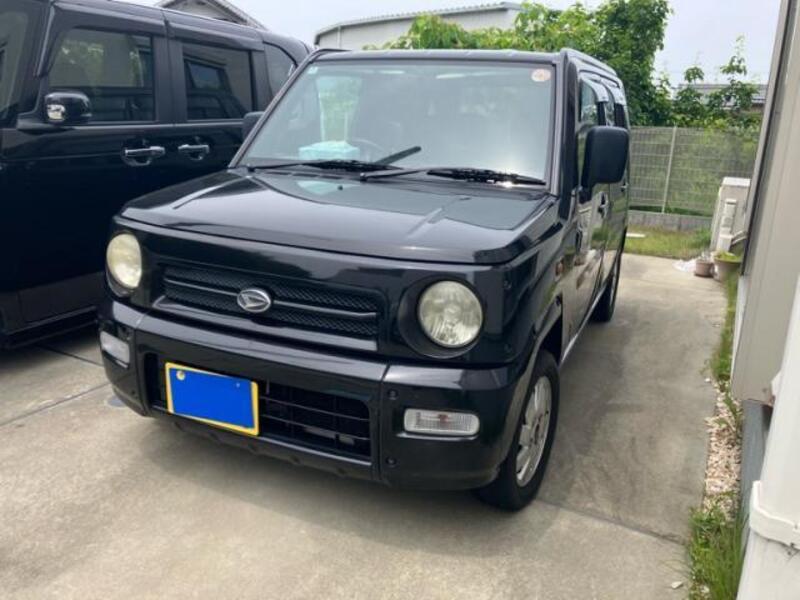 DAIHATSU NAKED