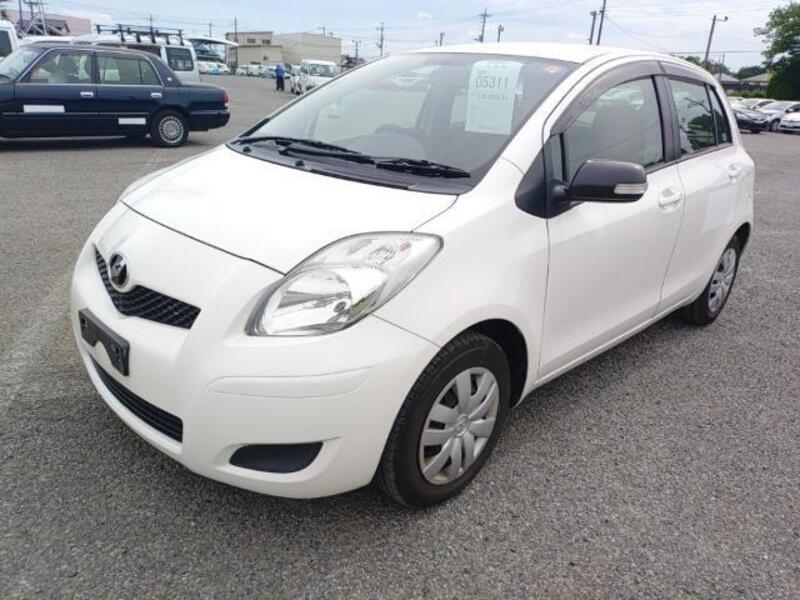TOYOTA VITZ