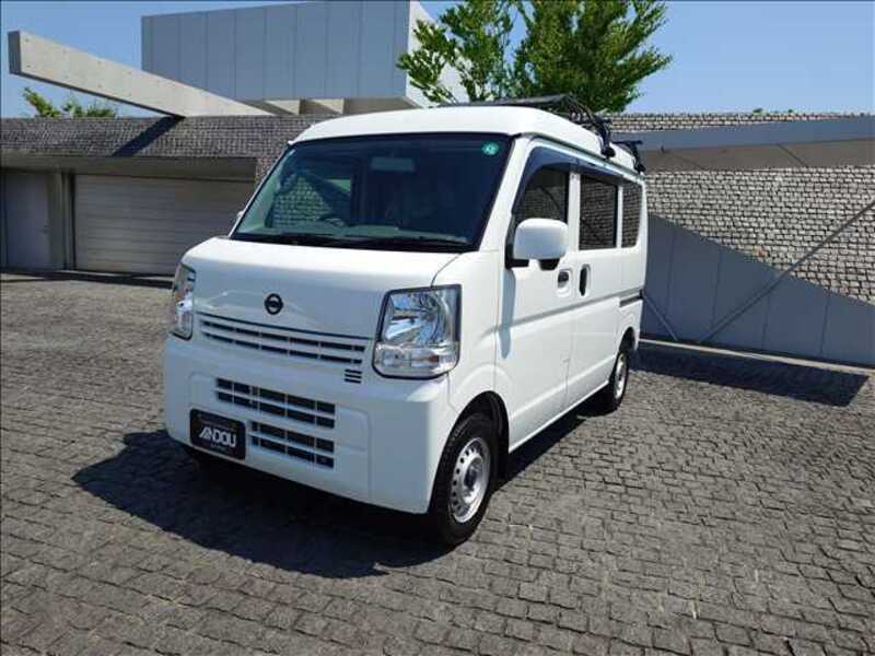 NISSAN NV100CLIPPER