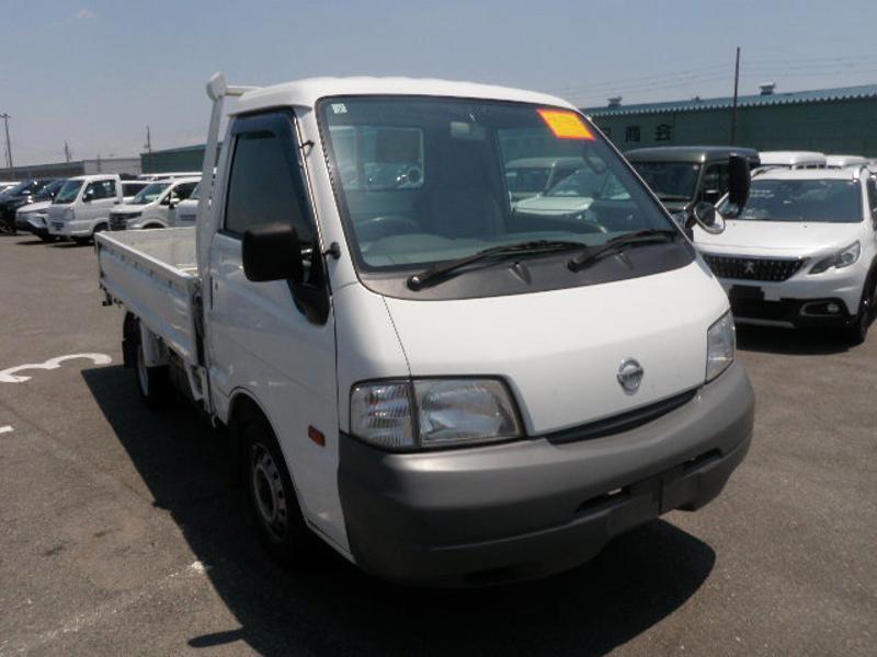 NISSAN VANETTE TRUCK