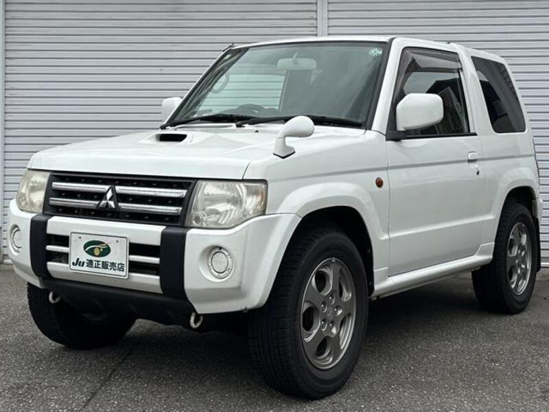 MITSUBISHI PAJERO MINI
