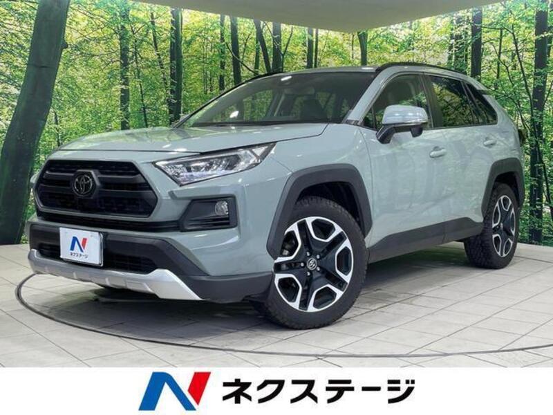 TOYOTA RAV4