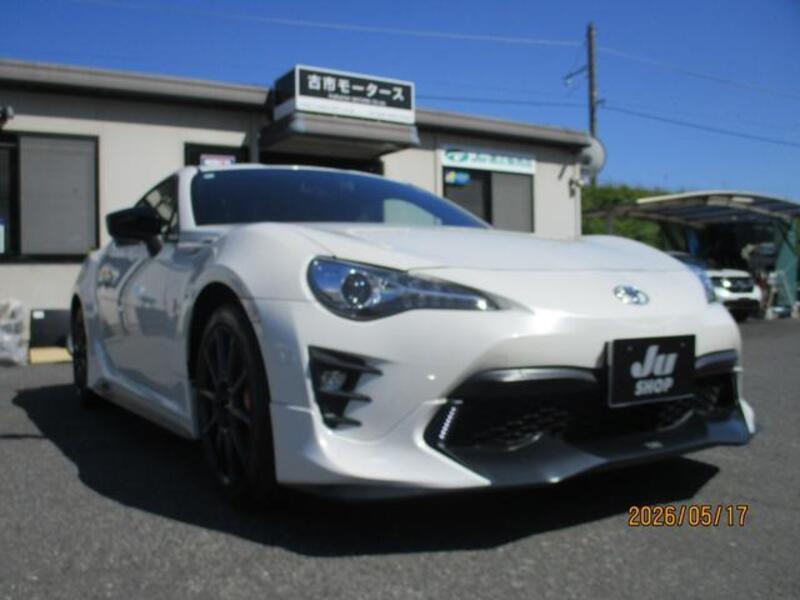 TOYOTA 86