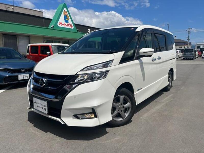 NISSAN SERENA