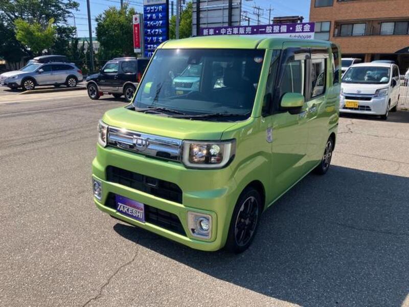 DAIHATSU WAKE