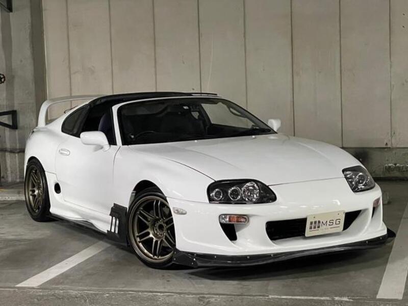 TOYOTA SUPRA