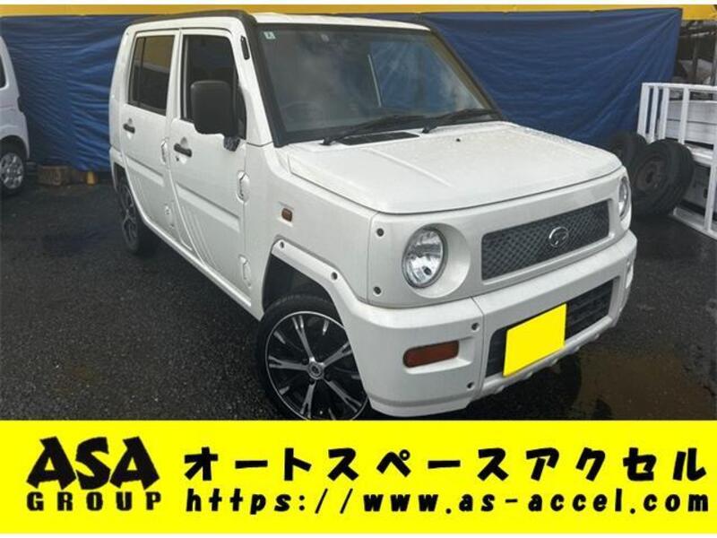 DAIHATSU NAKED