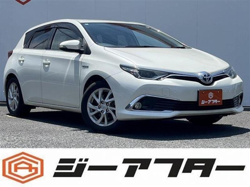 TOYOTA AURIS