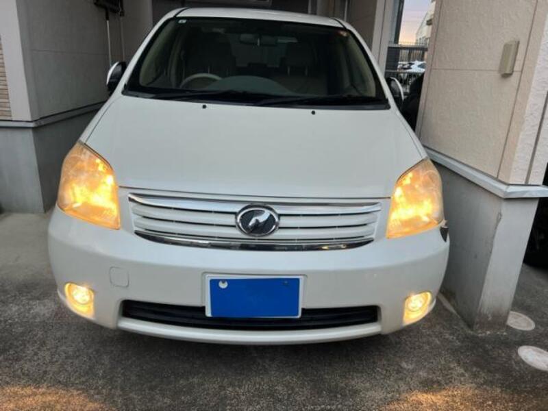 TOYOTA RAUM