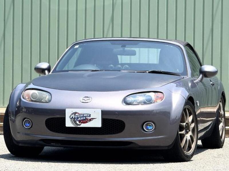 MAZDA ROADSTER
