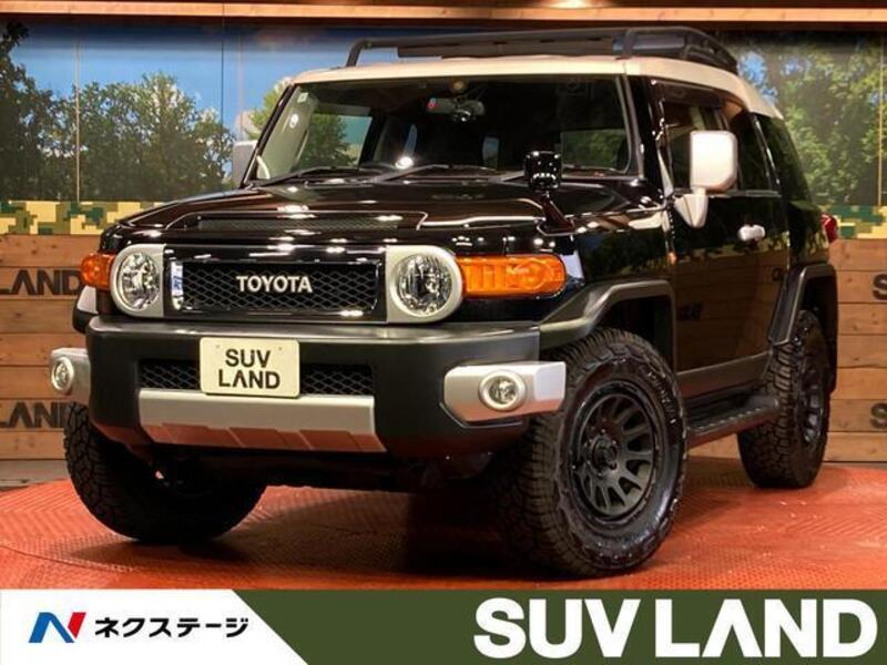 TOYOTA FJ CRUISER