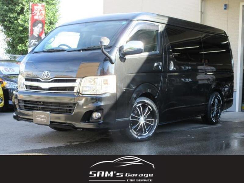 TOYOTA HIACE WAGON