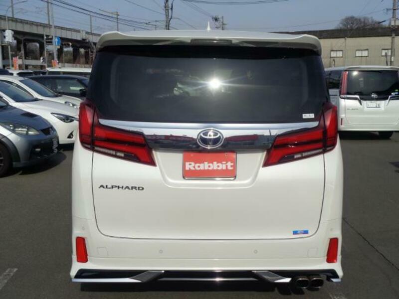 ALPHARD-8