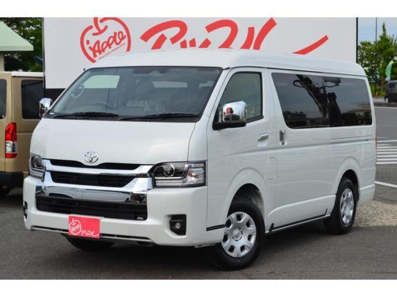 TOYOTA HIACE WAGON
