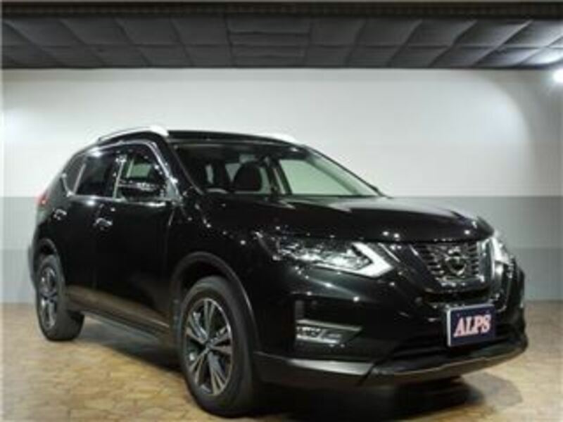 NISSAN　X-TRAIL