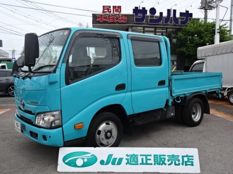 TOYOTA DYNA