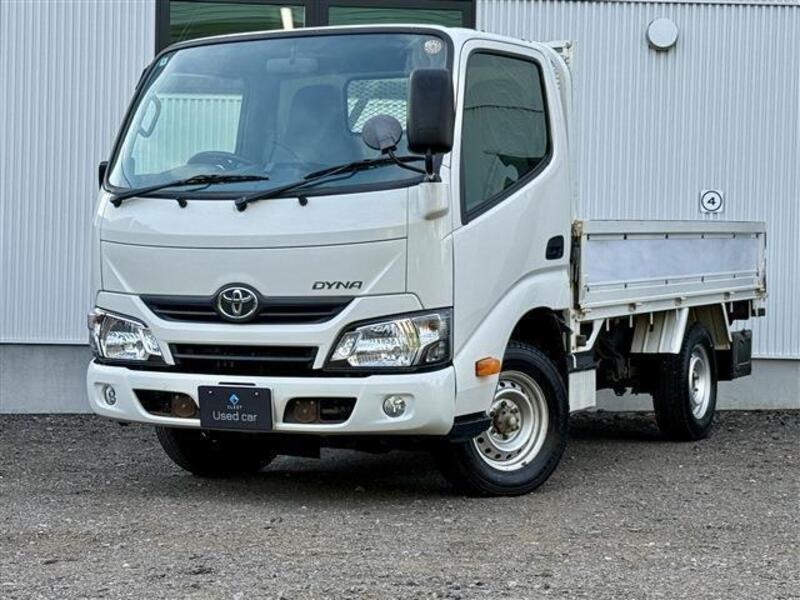 TOYOTA DYNA