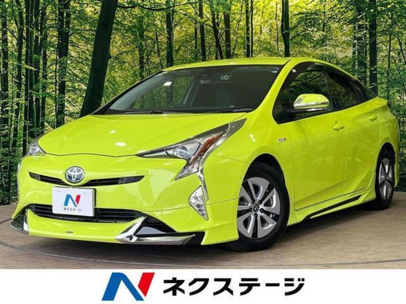TOYOTA PRIUS