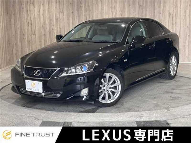 LEXUS IS