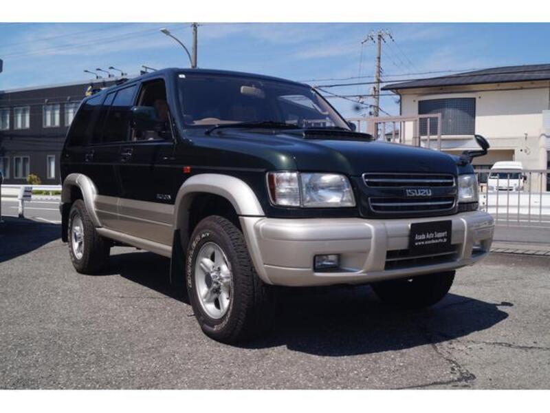 ISUZU BIGHORN