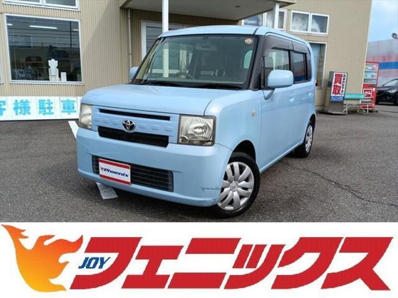 TOYOTA PIXIS SPACE