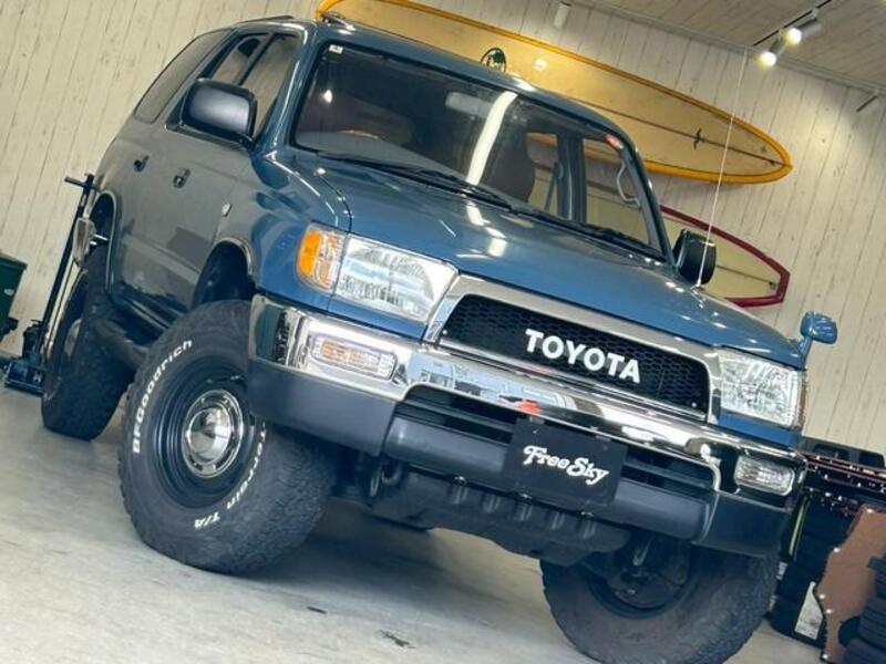 TOYOTA HILUX SURF