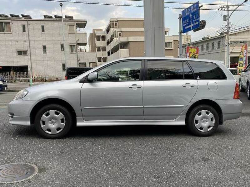 COROLLA FIELDER