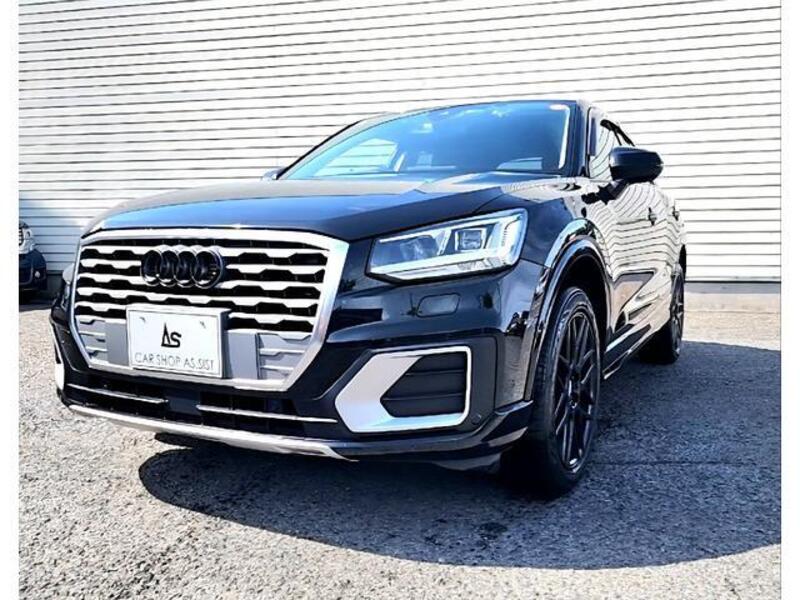 AUDI Q2