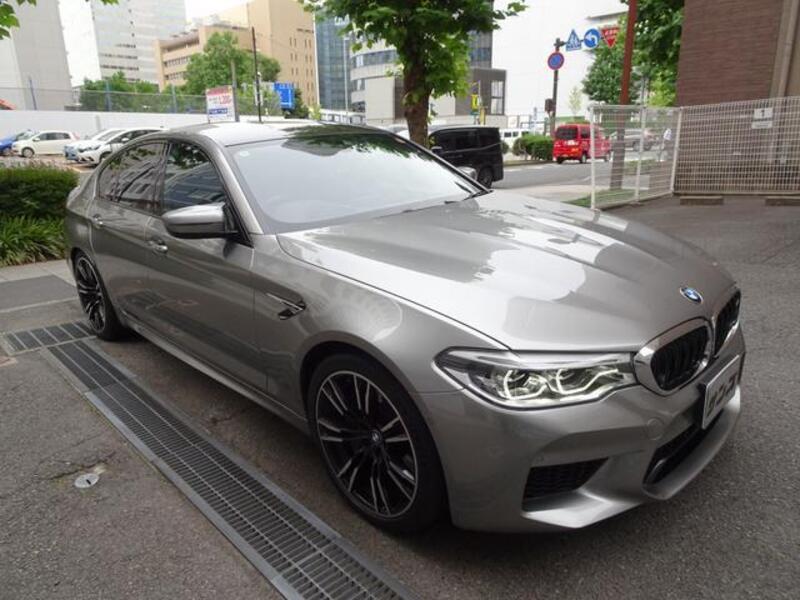 BMW M5
