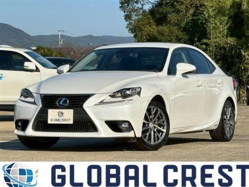 LEXUS IS