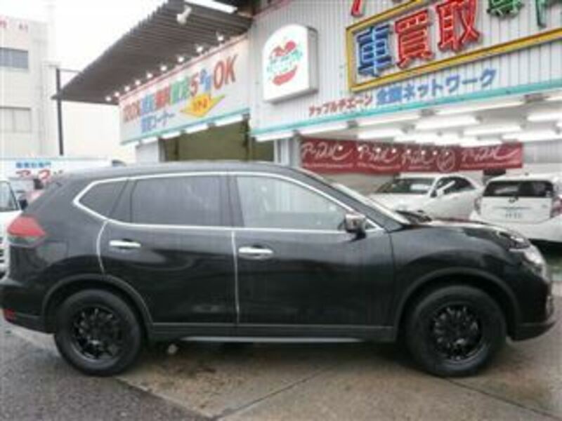 X-TRAIL-3