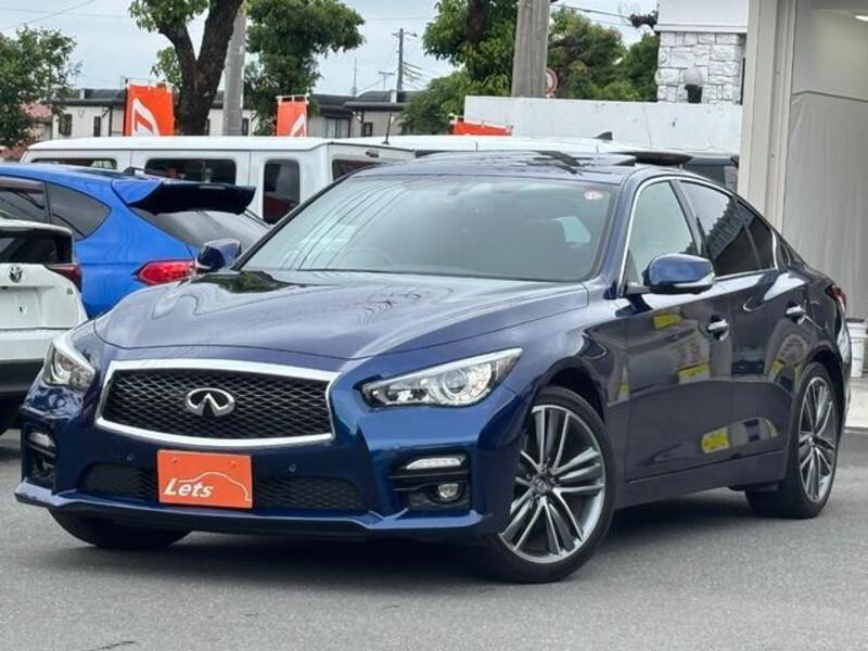 NISSAN SKYLINE