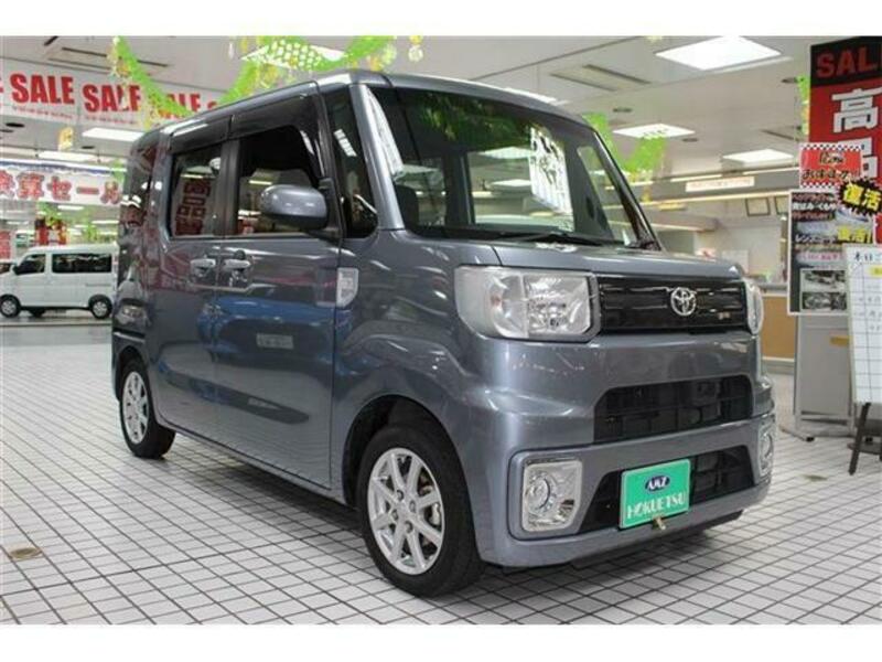 Used 2017 TOYOTA PIXIS MEGA DBA-LA700A | SBI Motor Japan