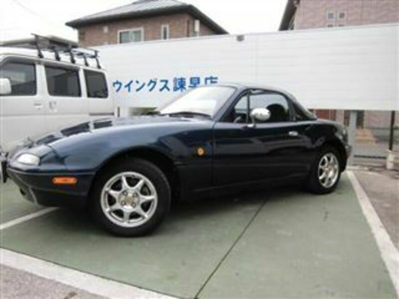 EUNOS ROADSTER