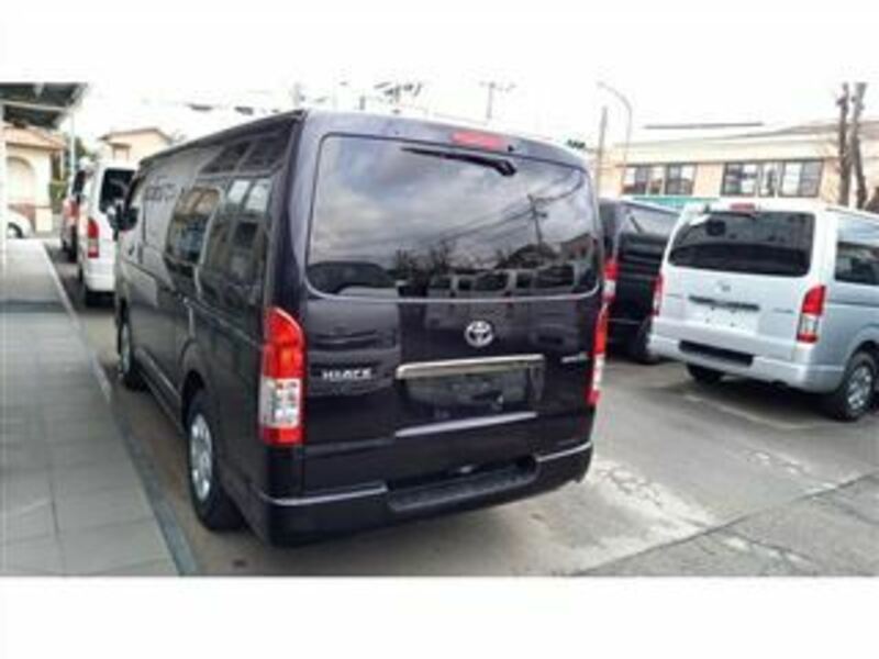 HIACE VAN-3